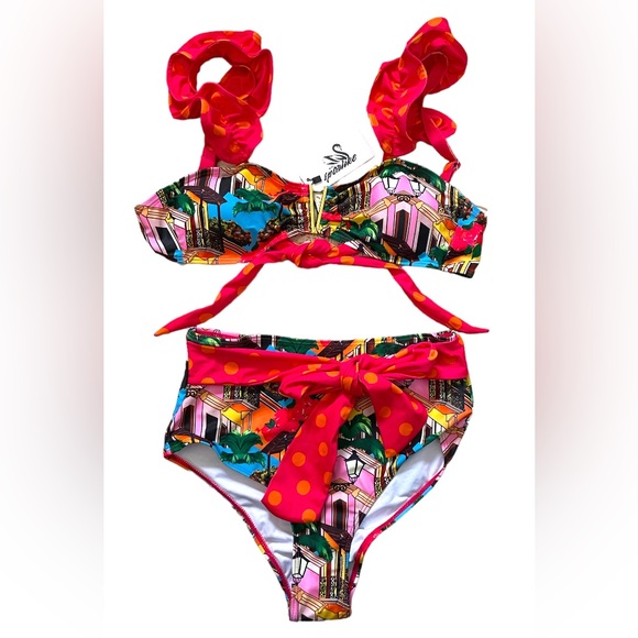 Ruffle Flounce Tie Bikini - Picture 4 of 9